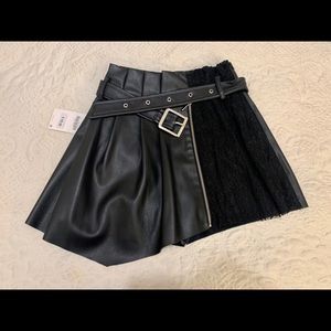 Zara pleather skort